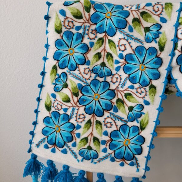 Table Runner - Blue - Image 3